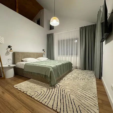 Epic Brasov, Cristian Villa Brasov