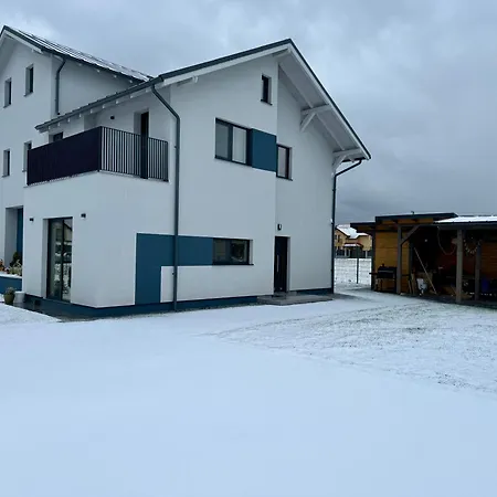 Вилла Epic Brasov, Cristian