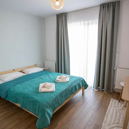 Epic Brasov, Cristian Villa *