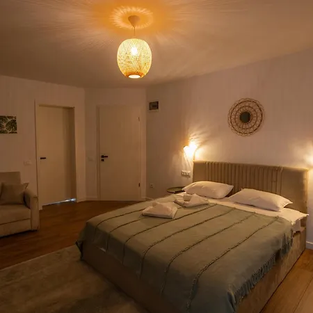 Epic Brasov, Cristian Villa Brasov