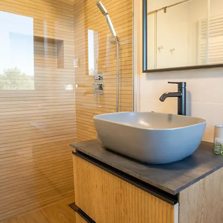 Villa Epic Brasov, Cristian Brasov