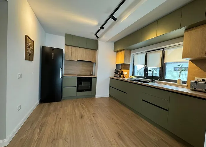 Villa Epic Brasov, Cristian *