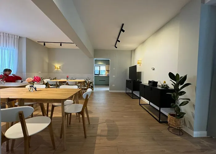 Villa Epic Brasov, Cristian Brasov