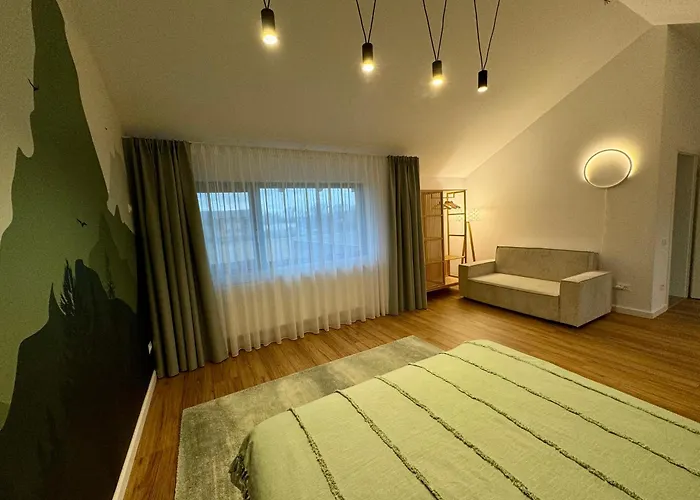 Epic Brasov, Cristian Villa