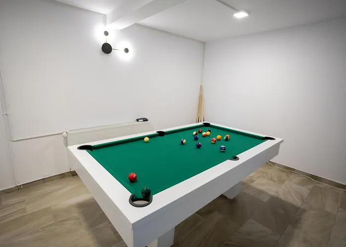 Epic Brasov, Cristian * Brasov